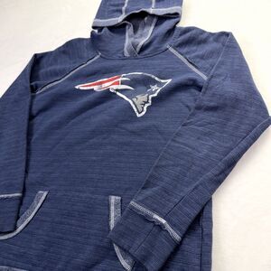 New England Patriots Women’s Hoodie Large Super Bowl LX 60 2026 Distressed